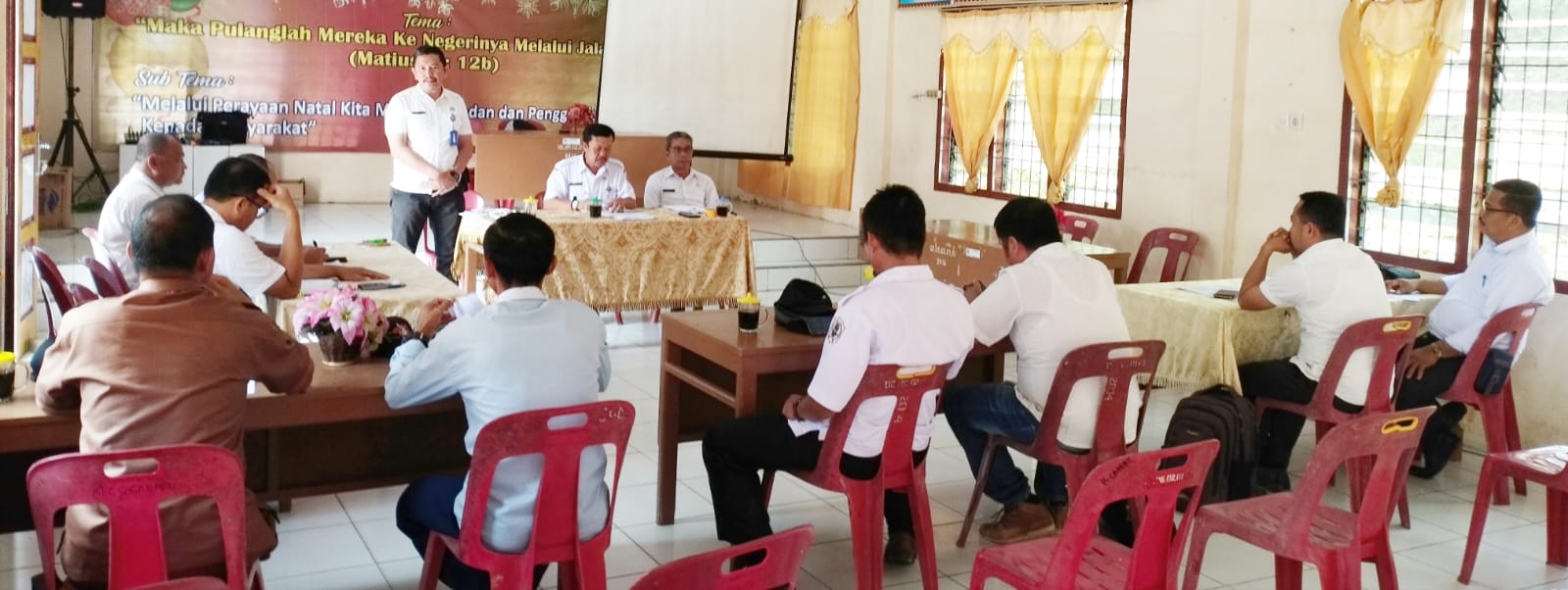 RAPAT KERJASAMA ANTAR DESA TERKAIT PENANGANAN DESA TERISOLIR